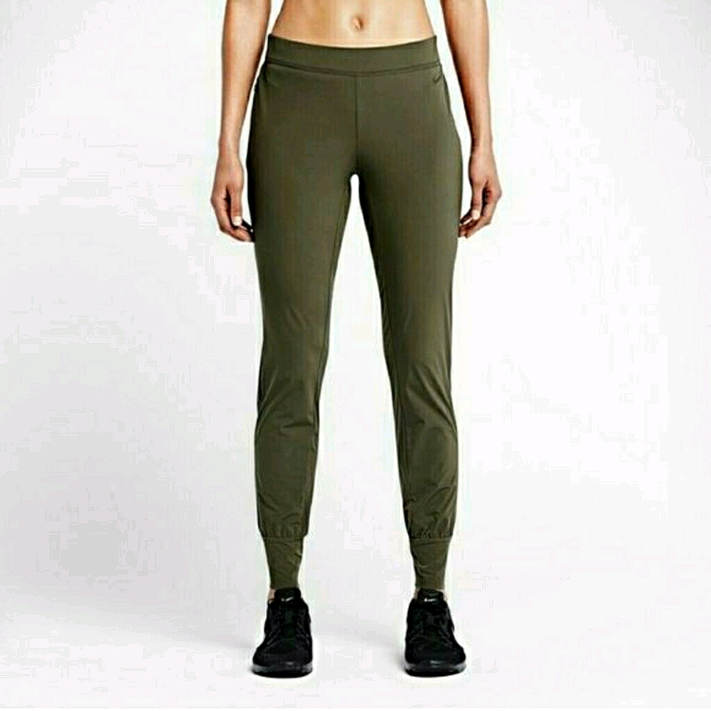 Nike Bliss Slim Fit Joggers